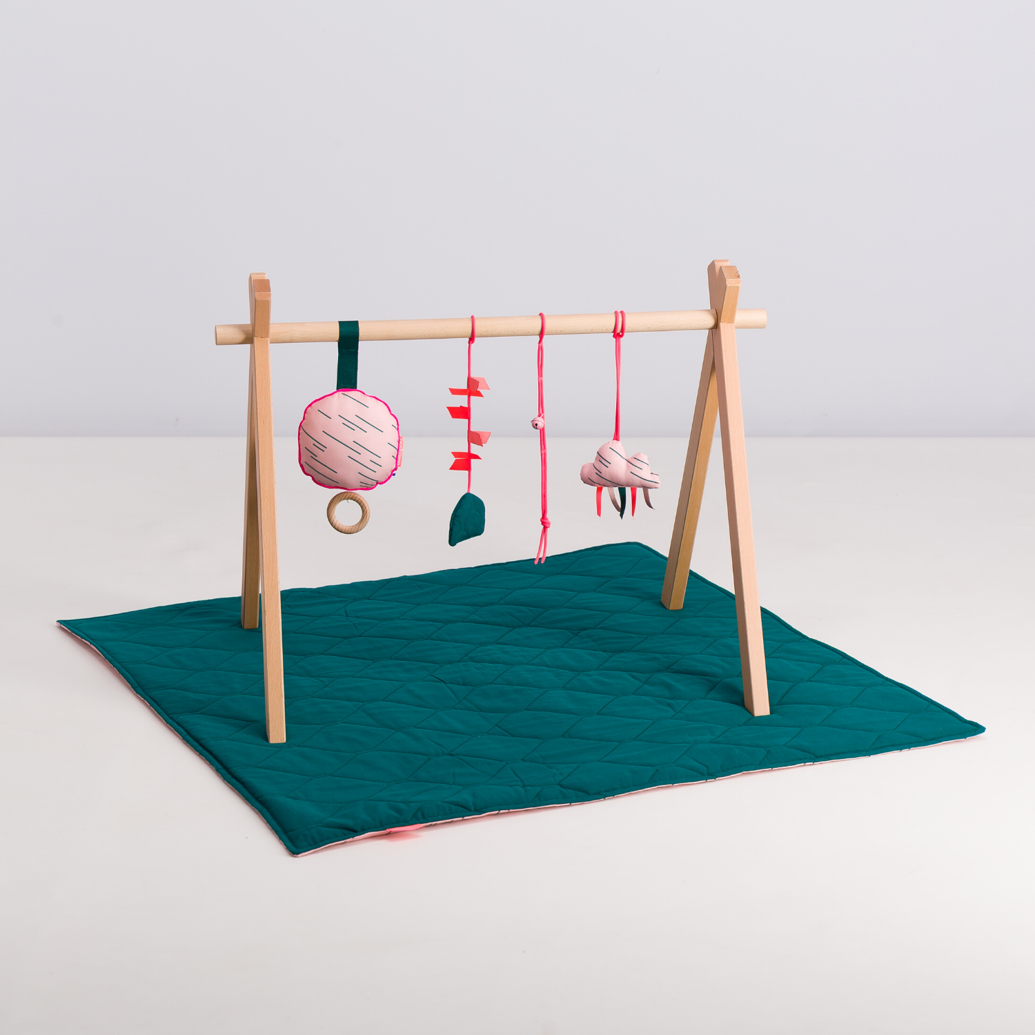 Arche d'activité en bois avec accessoires pour bébé – MELLIPOU